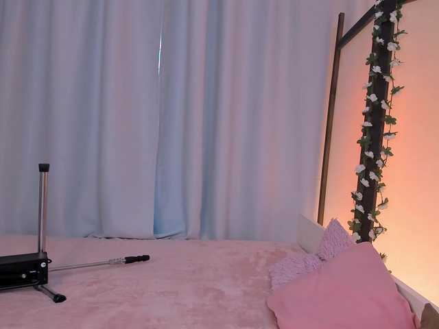 Trinity-Bunny's BongaCams show and profile