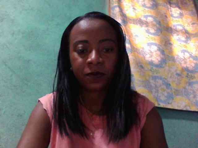 Ciara12 webcam