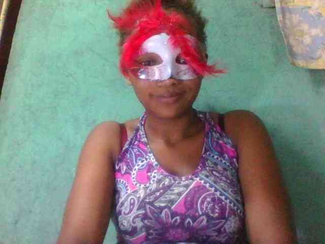 Ciara12 webcam