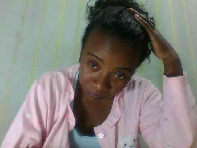 Ciara12 webcam