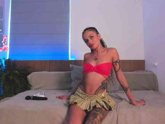 LeahLoo webcam