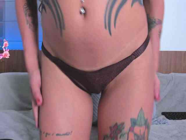 LeahLoo webcam