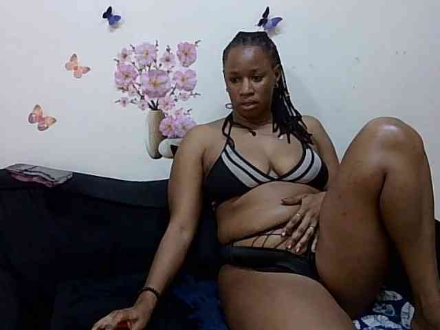 Hadasa29 webcam