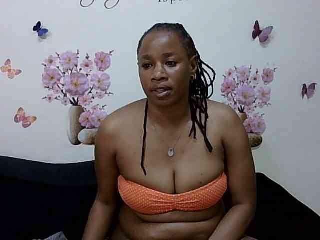 Hadasa29 webcam
