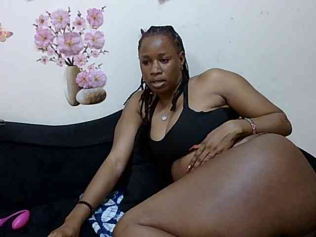 Hadasa29 webcam
