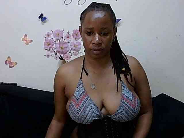 Hadasa29 webcam