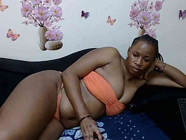 Hadasa29 webcam