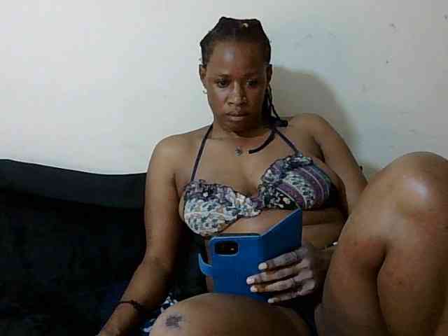 Hadasa29 webcam