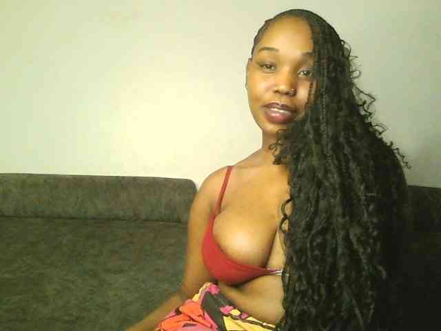 Sweetberry77 webcam