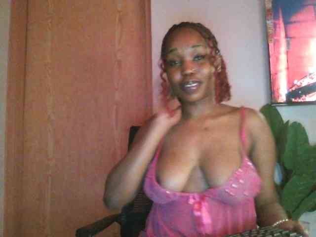 Sweetberry77 webcam