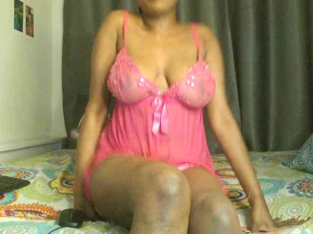 Sweetberry77 webcam