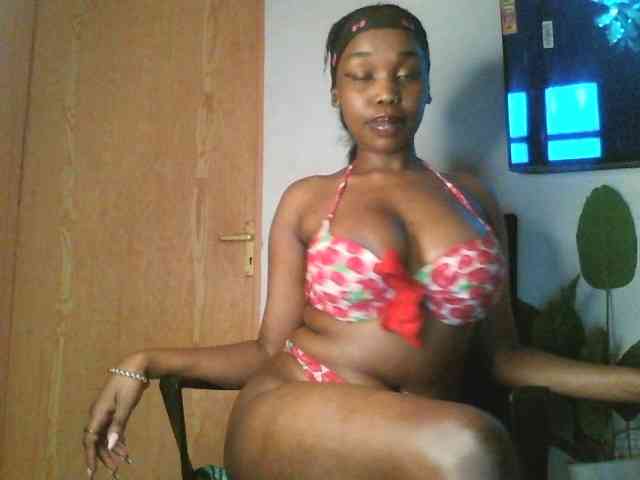 Sweetberry77 webcam