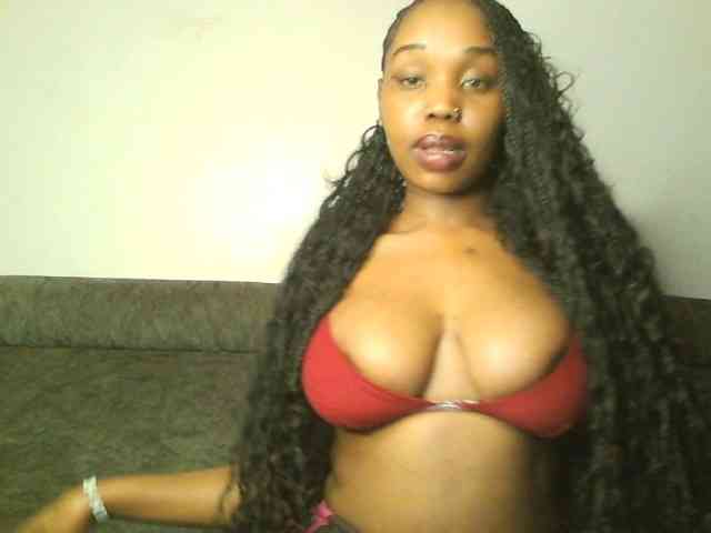 Sweetberry77 webcam