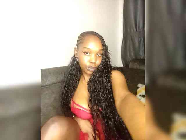 Sweetberry77 webcam