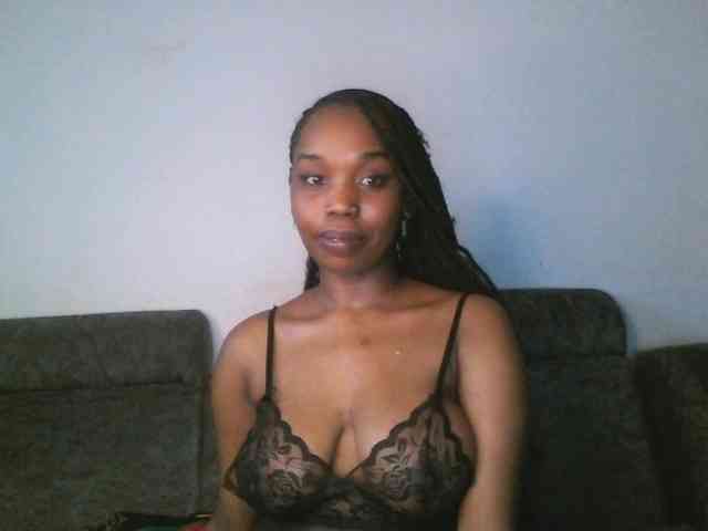 Sweetberry77 webcam