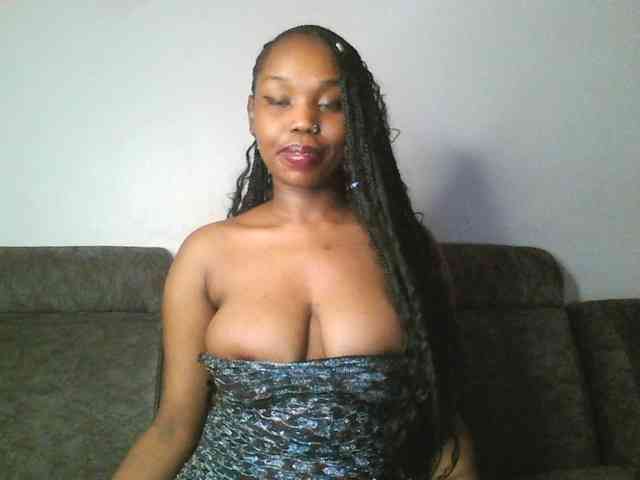 Sweetberry77 webcam