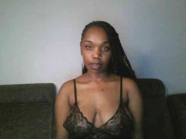 Sweetberry77 webcam