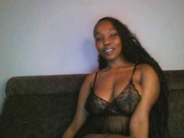 Sweetberry77 webcam