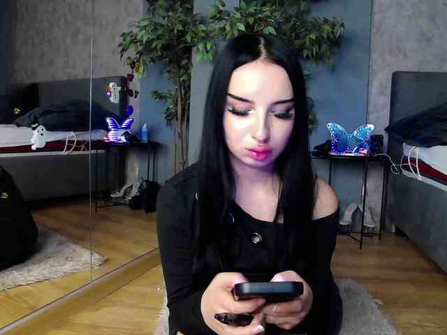 ScarlettJakobs webcam