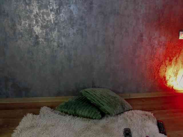ScarlettJakobs webcam
