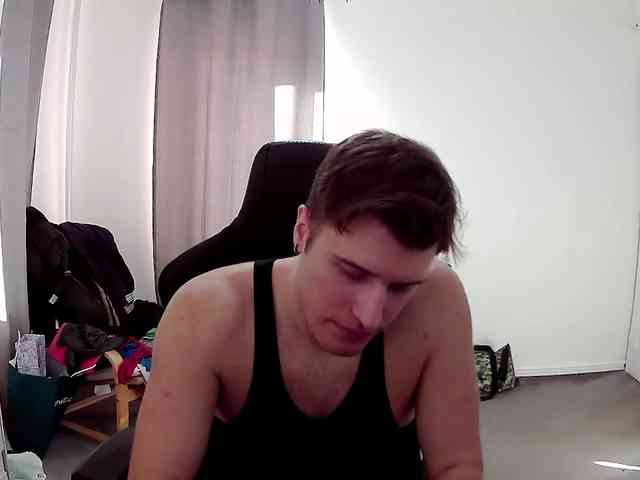 plkkrisztian0 Live Webcam on BongaCams