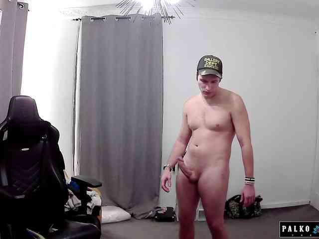 plkkrisztian0 Live Webcam on BongaCams