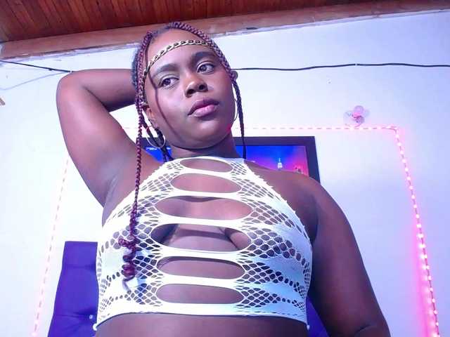 bigass-ebony from BongaCams is Freechat