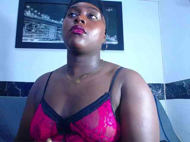 bigass-ebony webcam