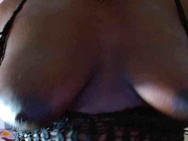 bigass-ebony webcam