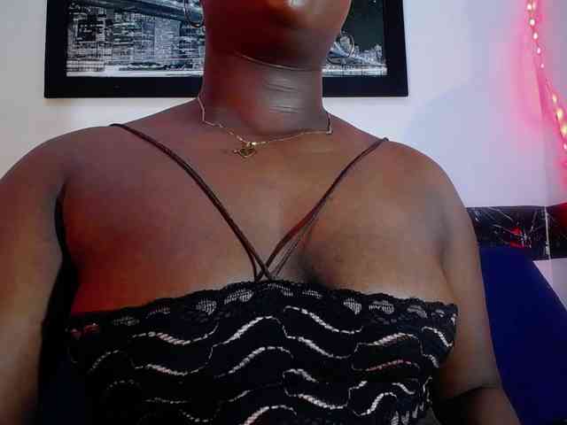 bigass-ebony webcam