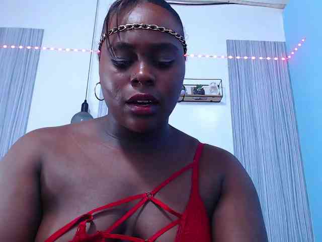 bigass-ebony webcam