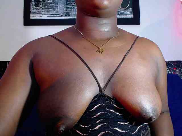 bigass-ebony webcam