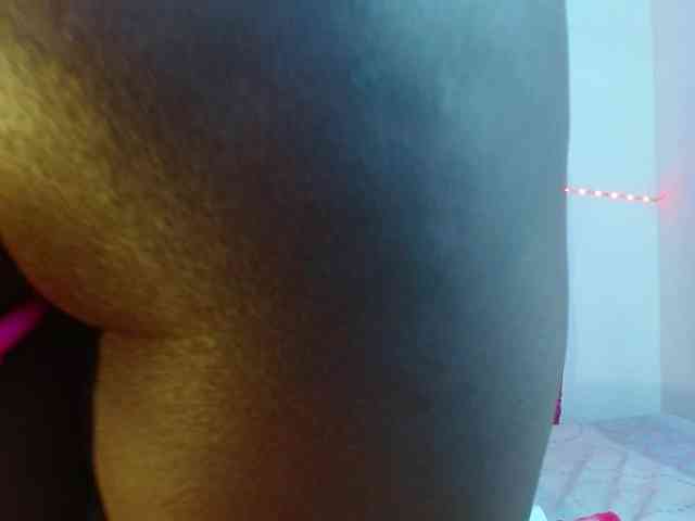 bigass-ebony webcam
