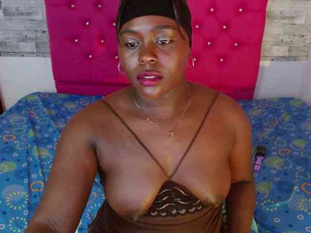 bigass-ebony webcam