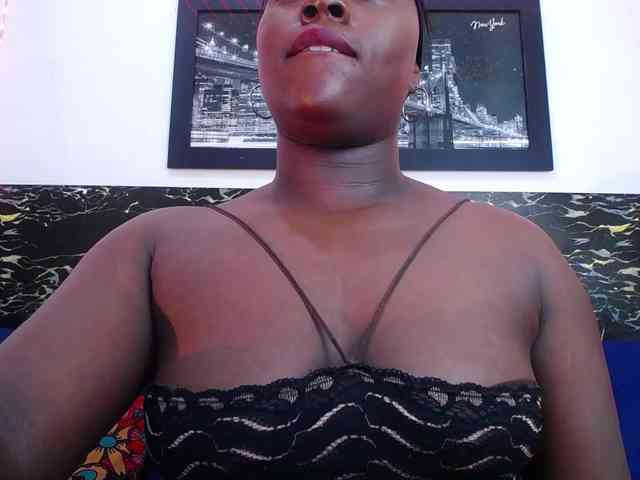 bigass-ebony webcam