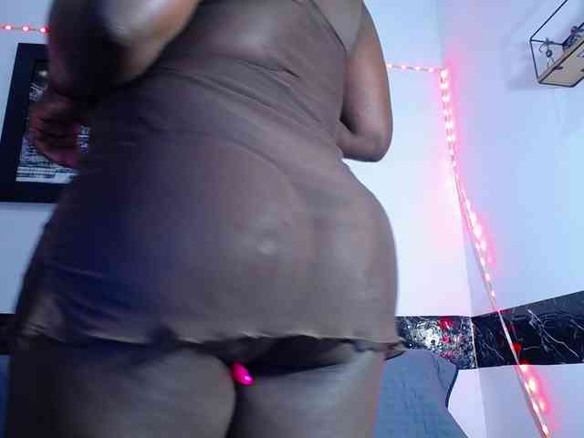 bigass-ebony webcam