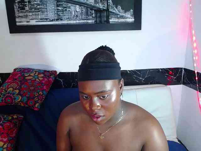 bigass-ebony webcam