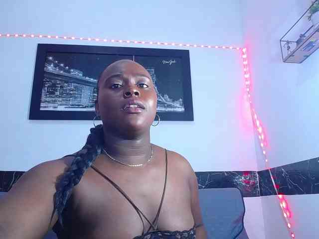 bigass-ebony webcam