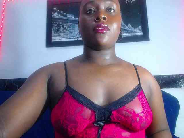 bigass-ebony webcam