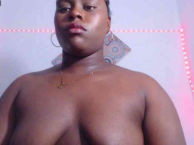 bigass-ebony webcam