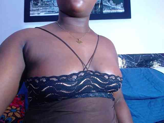bigass-ebony webcam