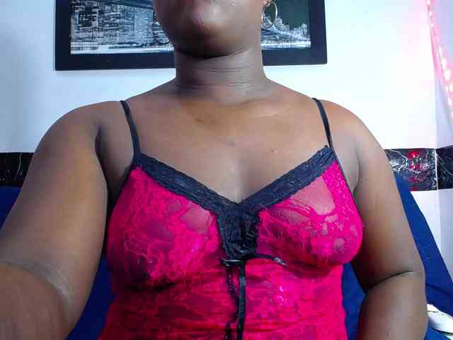 bigass-ebony webcam