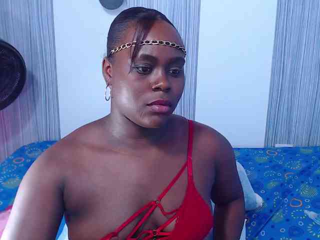 bigass-ebony webcam
