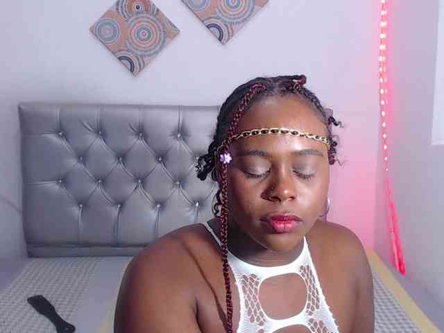 bigass-ebony webcam