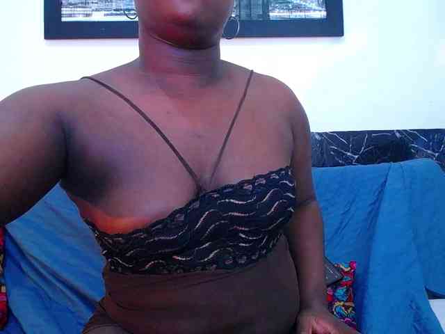 bigass-ebony webcam