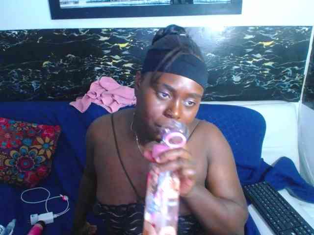 bigass-ebony webcam