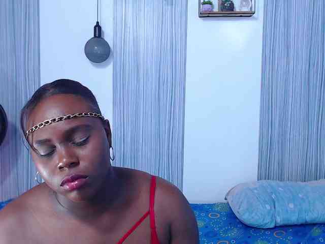 bigass-ebony webcam