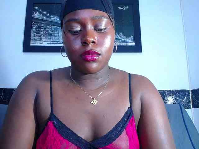 bigass-ebony webcam