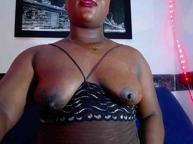 bigass-ebony webcam