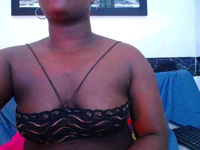 bigass-ebony webcam